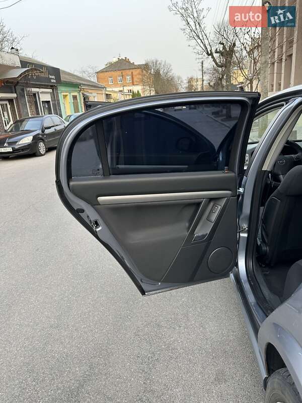 Седан Opel Vectra 2006 в Виннице