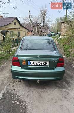 Седан Opel Vectra 2000 в Луцке