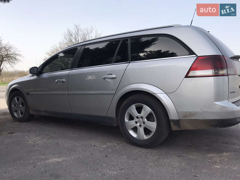 Универсал Opel Vectra 2004 в Луцке
