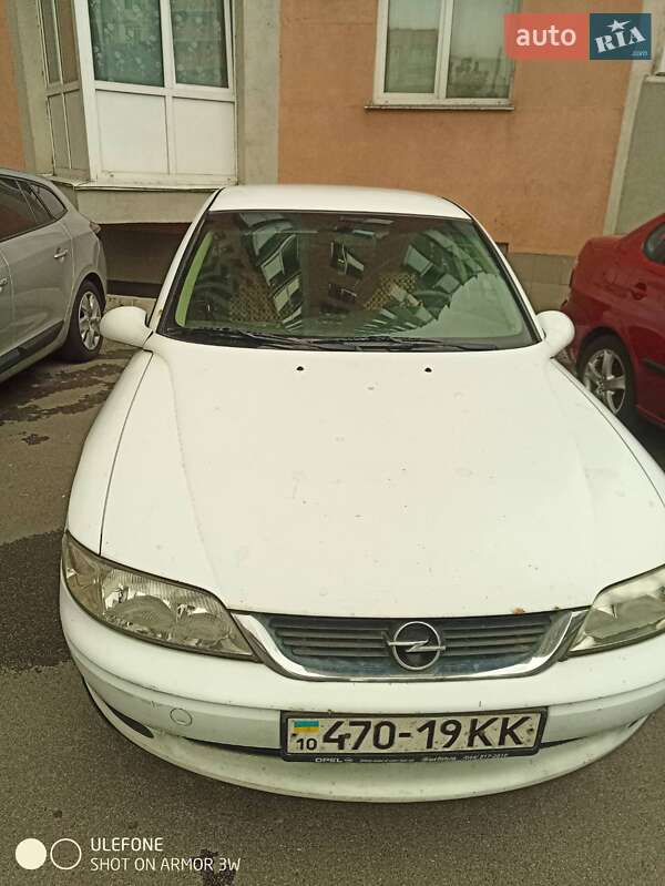 Седан Opel Vectra 2001 в Вышгороде