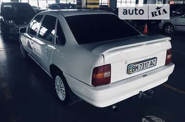 Седан Opel Vectra 1990 в Конотопі