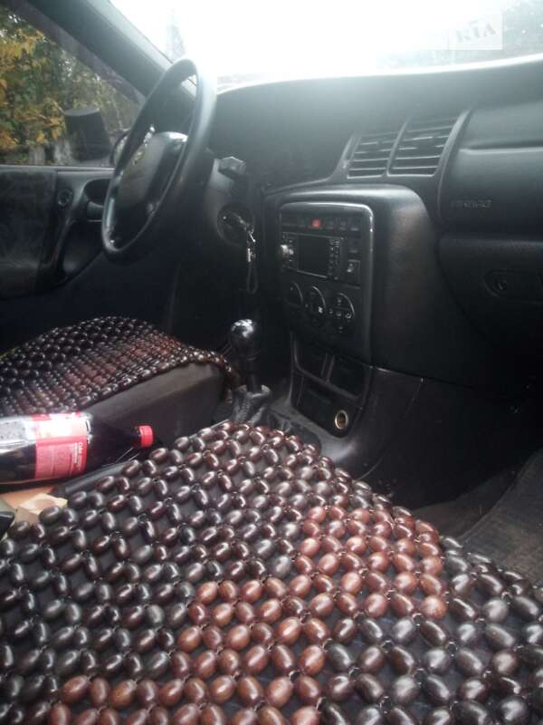 Лифтбек Opel Vectra 1998 в Виннице