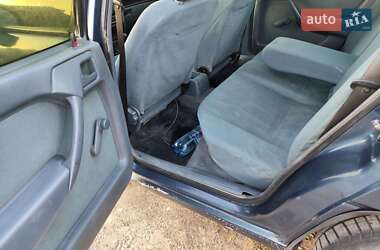 Лифтбек Opel Vectra 1990 в 