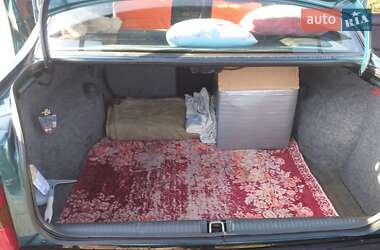 Седан Opel Vectra 1995 в 