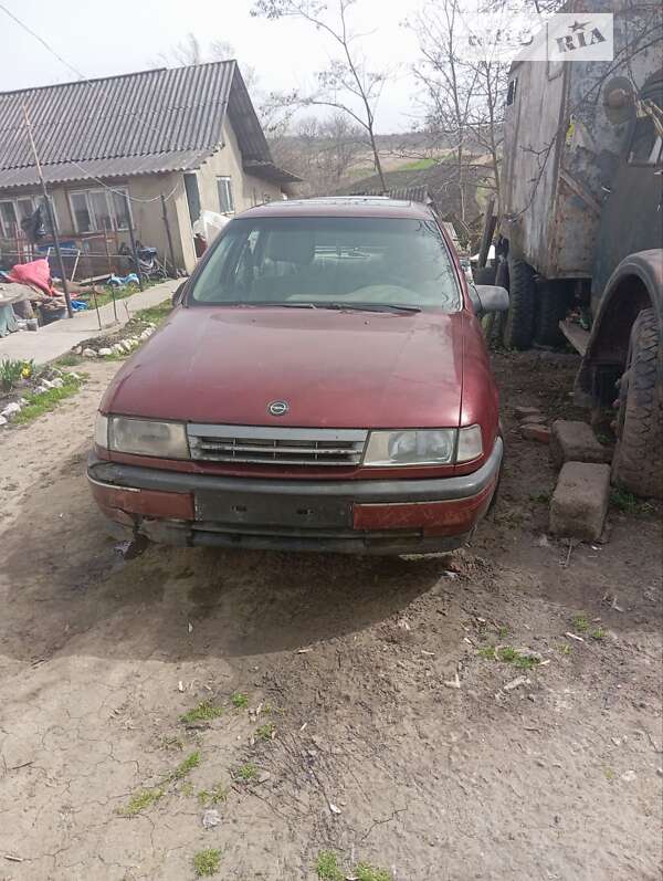 Седан Opel Vectra 1991 в Кицмани