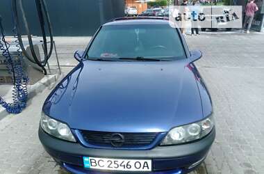 Лифтбек Opel Vectra 1997 в Львове