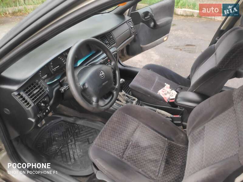 Ліфтбек Opel Vectra 1996 в Вінниці фото 14 Ліфтбек Opel Vectra 1996 в Вінниці