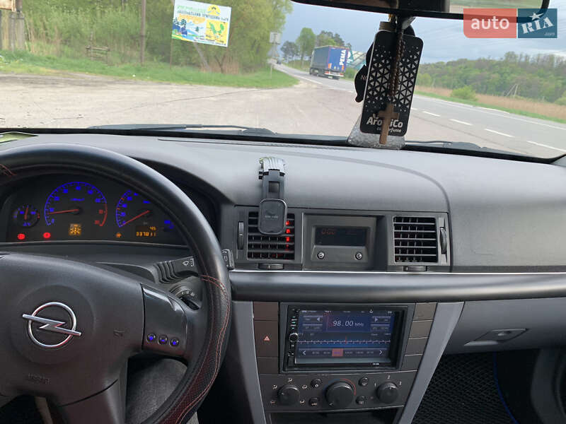 Седан Opel Vectra 2002 в Львові фото 5 Седан Opel Vectra 2002 в Львові