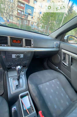 Седан Opel Vectra 2005 в Черновцах