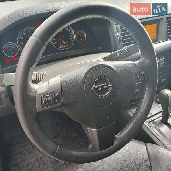 Седан Opel Vectra 2008 в Черкасах