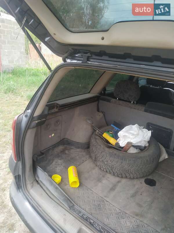 Универсал Opel Vectra 1997 в Харькове