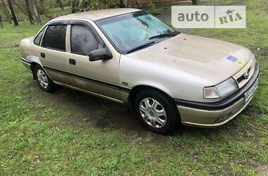 Седан Opel Vectra 1993 в Буче