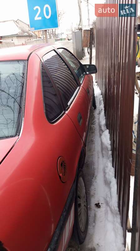 Седан Opel Vectra 1989 в Броварах