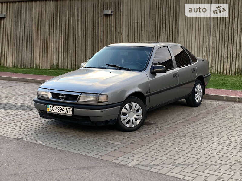 Седан Opel Vectra 1993 в Луцке