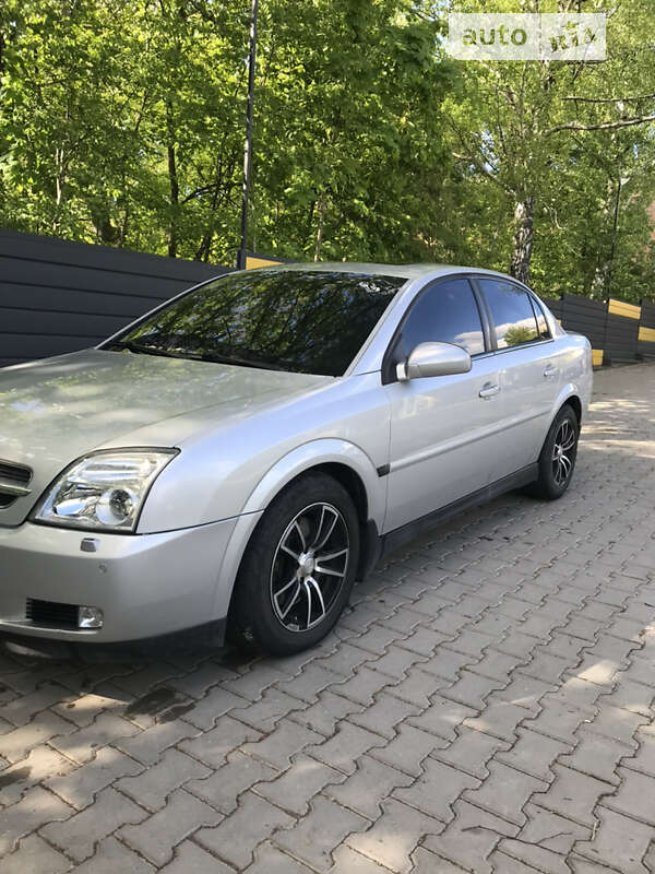 Седан Opel Vectra 2004 в Жмеринке фото 2 Седан Opel Vectra 2004 в Жмеринке