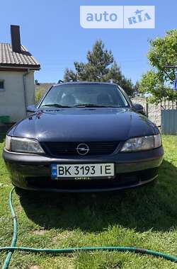 Универсал Opel Vectra 1998 в Здолбунове