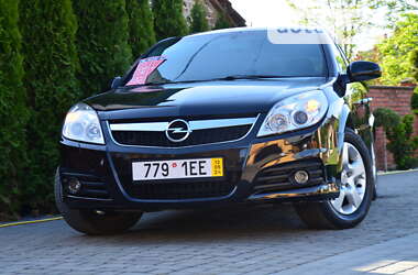 Седан Opel Vectra 2008 в Дрогобичі
