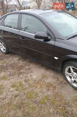 Лифтбек Opel Vectra 2003 в 