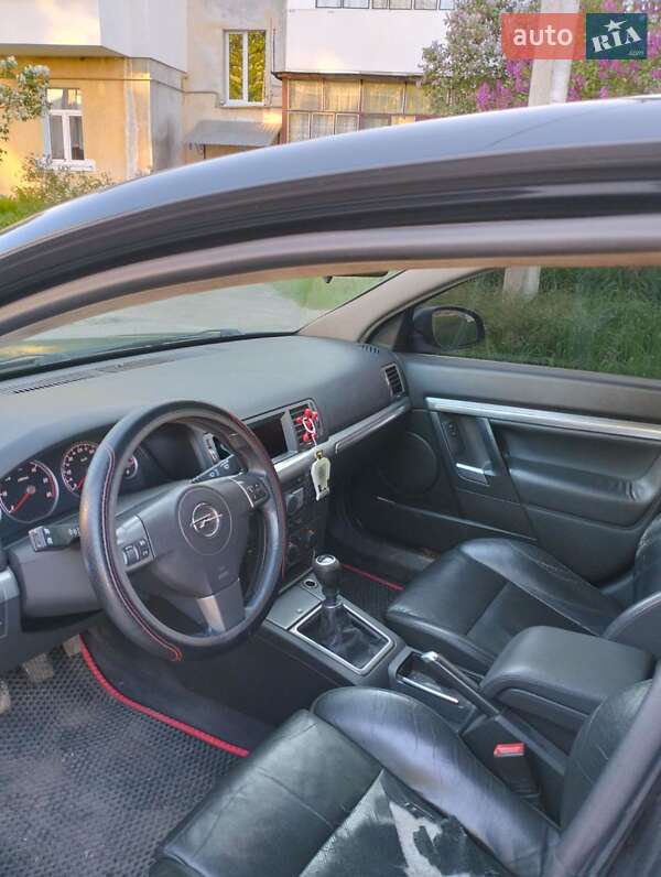 Седан Opel Vectra 2007 в Шептицькому