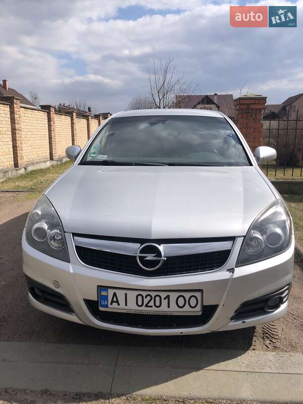 Седан Opel Vectra 2008 в Киеве