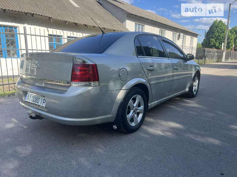 Седан Opel Vectra 2007 в Миронівці