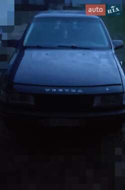 Седан Opel Vectra 1991 в Оржиці