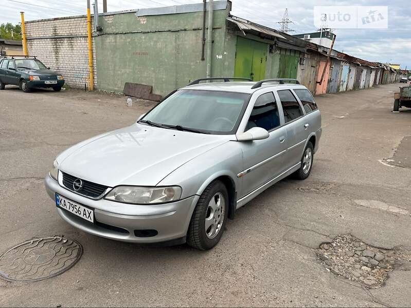 Універсал Opel Vectra 2000 в Києві