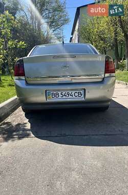 Седан Opel Vectra 2004 в Киеве