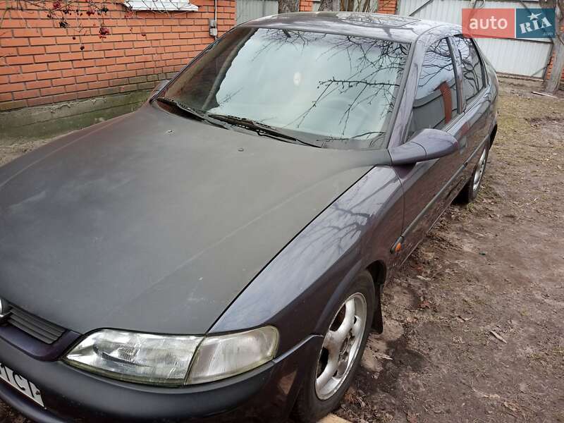 Седан Opel Vectra 1997 в Хотяновке фото 2 Седан Opel Vectra 1997 в Хотяновке