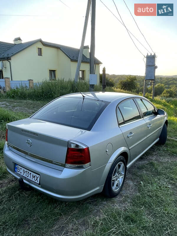 Седан Opel Vectra 2006 в Львові