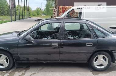 Седан Opel Vectra 1990 в Славуте