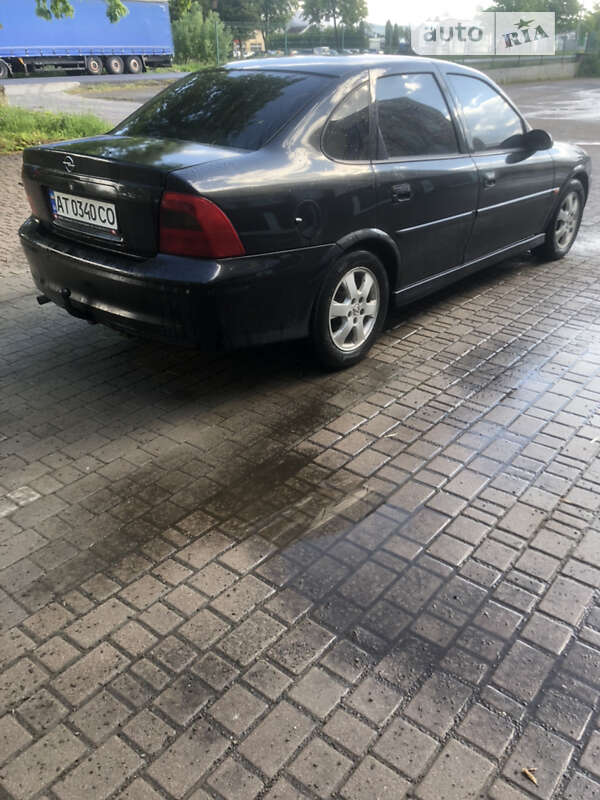 Седан Opel Vectra 2002 в Долине фото 7 Седан Opel Vectra 2002 в Долине