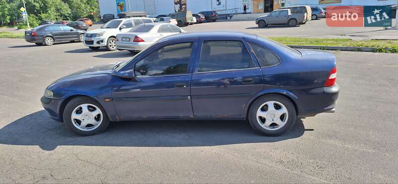 Седан Opel Vectra 1998 в Покровске