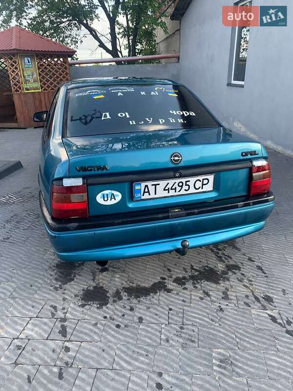 Седан Opel Vectra 1993 в Перемишлянах
