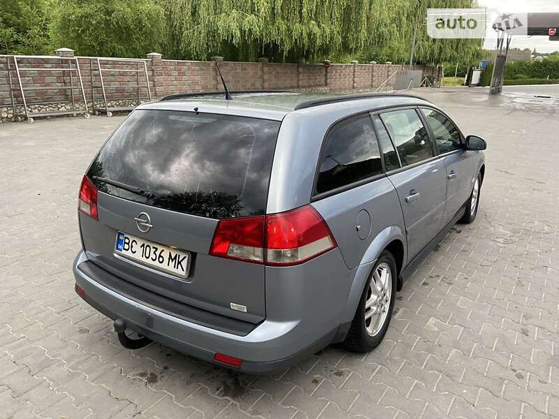 Універсал Opel Vectra 2004 в Підволочиську