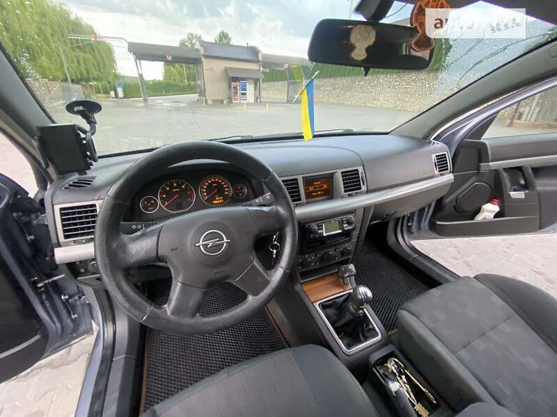 Універсал Opel Vectra 2004 в Підволочиську