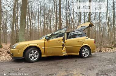 Лифтбек Opel Vectra 2003 в Хмельницком