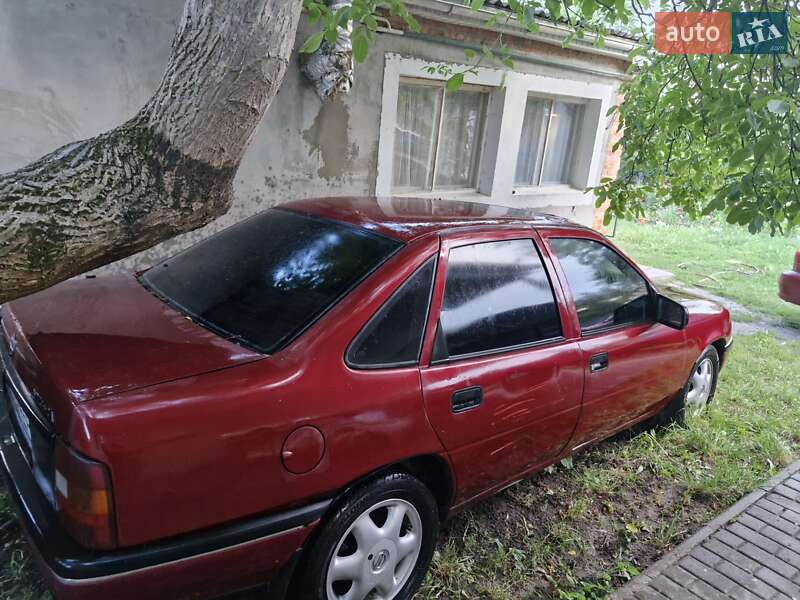 Седан Opel Vectra 1991 в Миргороді