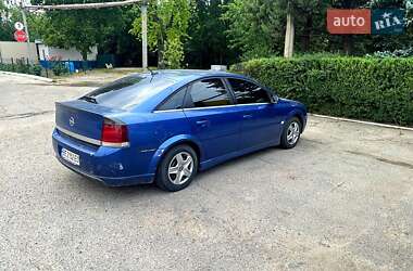 Лифтбек Opel Vectra 2003 в 