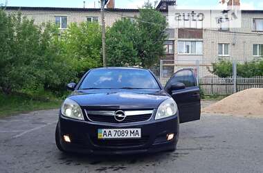 Седан Opel Vectra 2006 в Радомышле