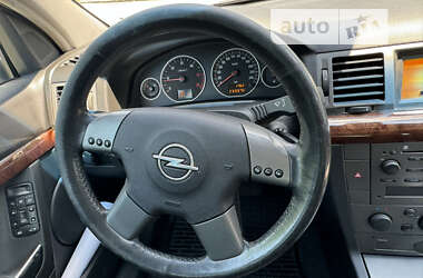 Универсал Opel Vectra 2004 в Днепре