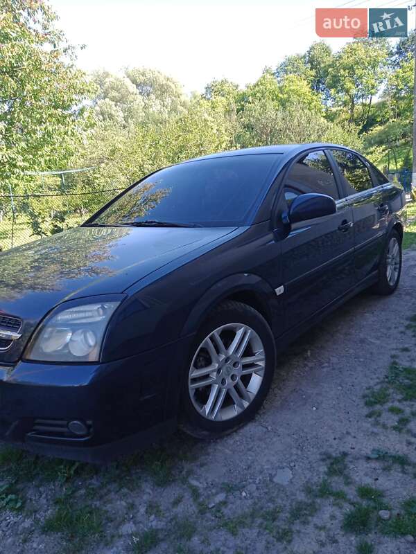 Седан Opel Vectra 2002 в Івано-Франківську