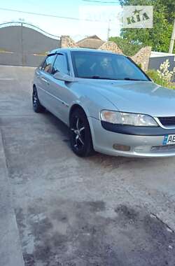 Универсал Opel Vectra 1996 в Благовещенском