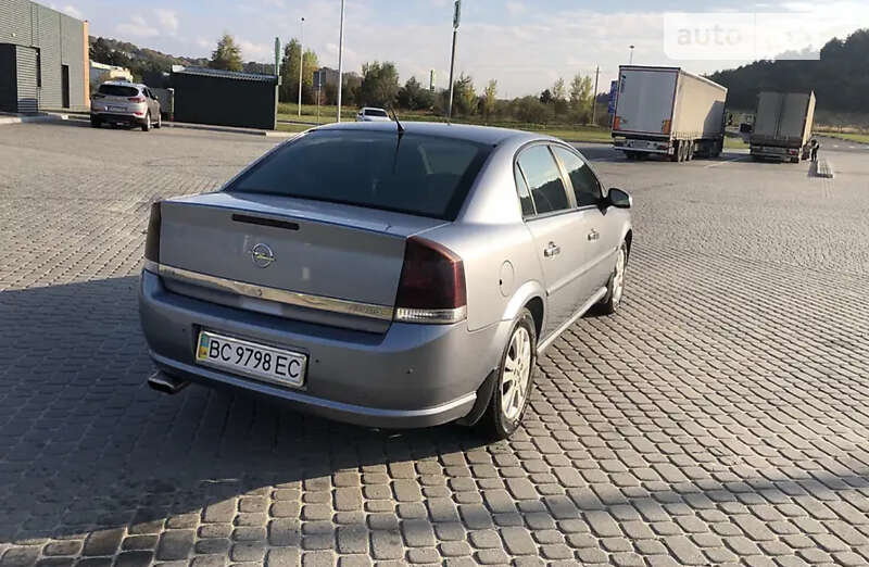 Седан Opel Vectra 2006 в Львові