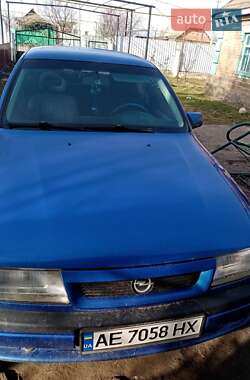 Ліфтбек Opel Vectra 1989 в Грушівці