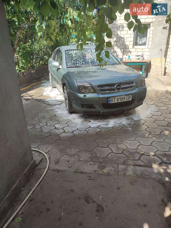 Opel Vectra 2004