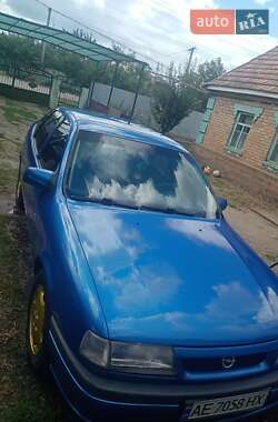 Ліфтбек Opel Vectra 1989 в Грушівці