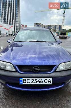 Лифтбек Opel Vectra 1997 в 
