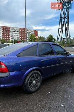 Лифтбек Opel Vectra 1997 в 
