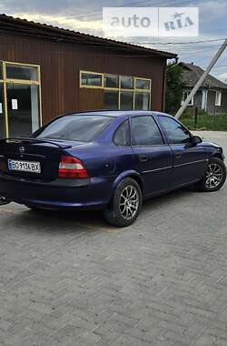 Седан Opel Vectra 1997 в Чемеровцах